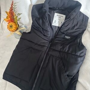 Abercrombie Kids Black Puffer Vest